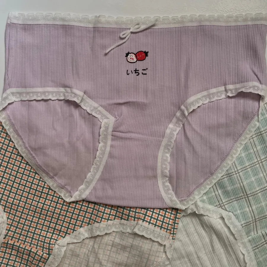 شورت های چهارخونه(ورق بزن