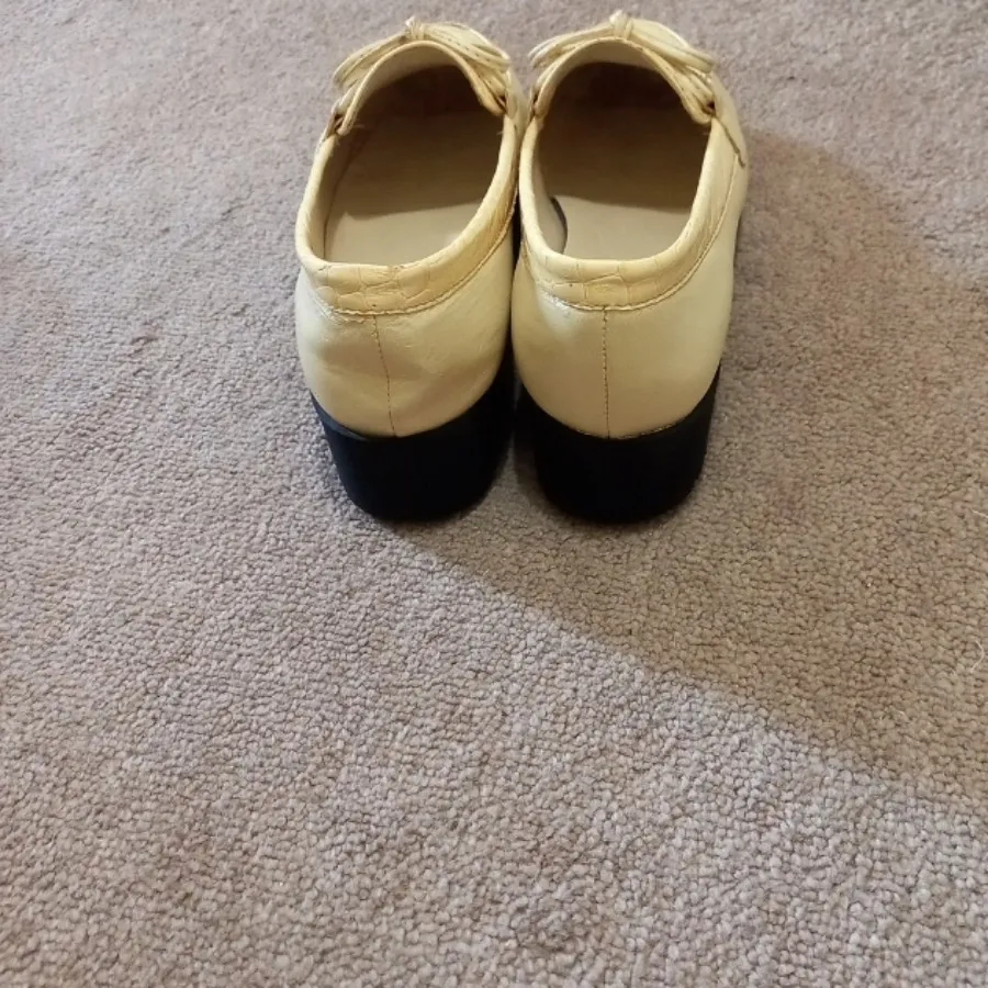 لوفر چرمی سایز 37