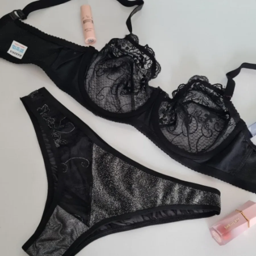 ست شورت و سوتین