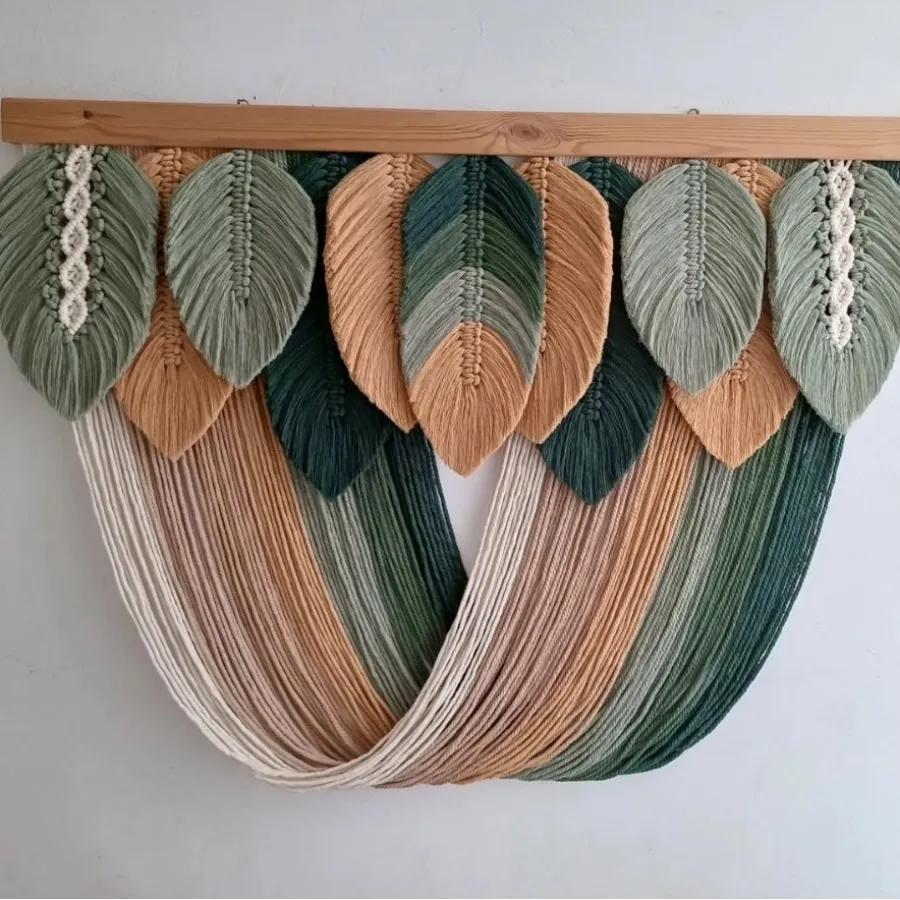 بومریس مکرومه