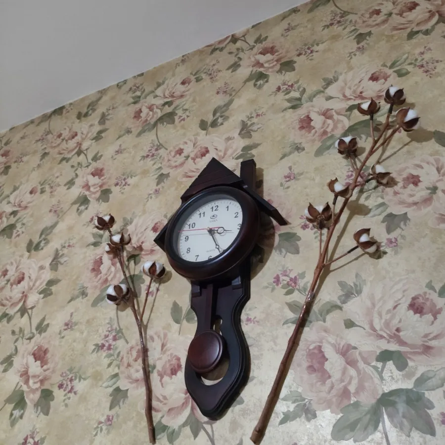 ساعت دیواری