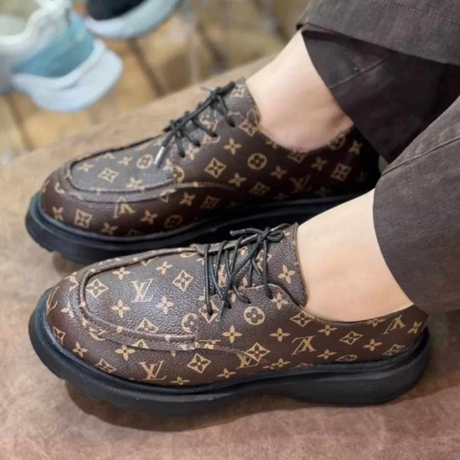 کالج بسیار شیک ال وی