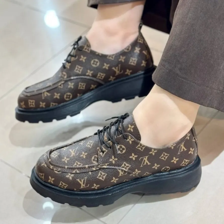 کالج بسیار شیک ال وی