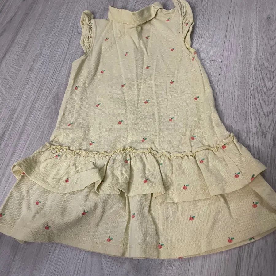 پیراهن نکست