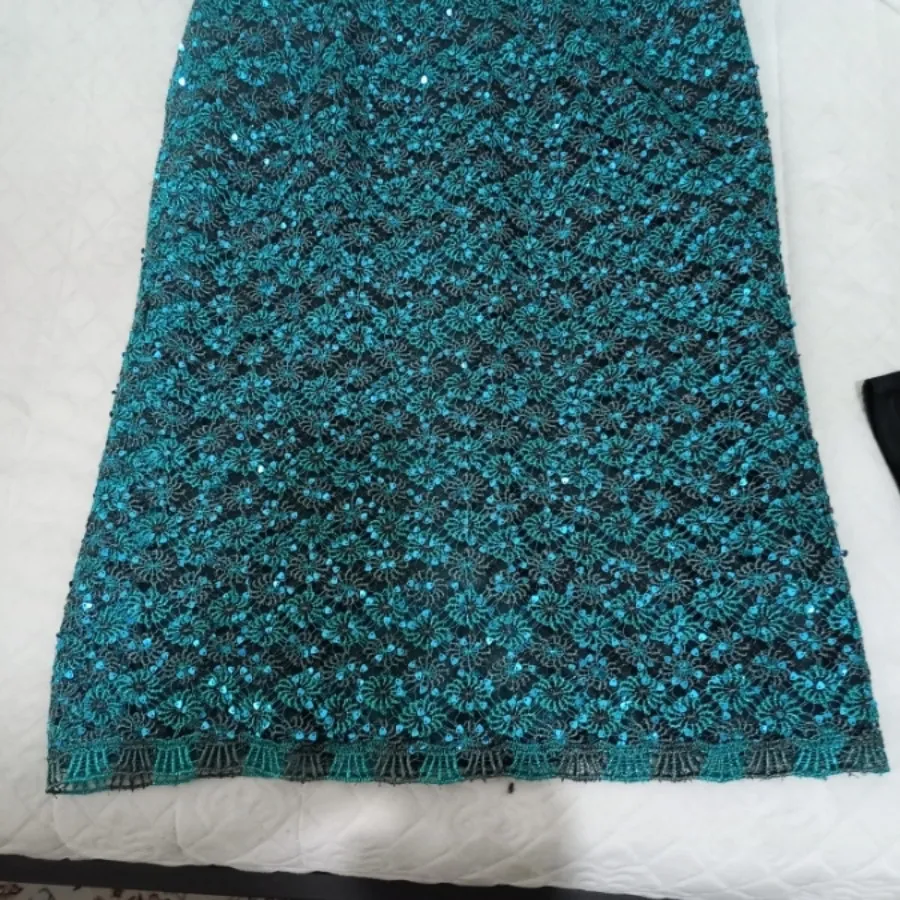 کت و دامن با تاپ  ، سه تی