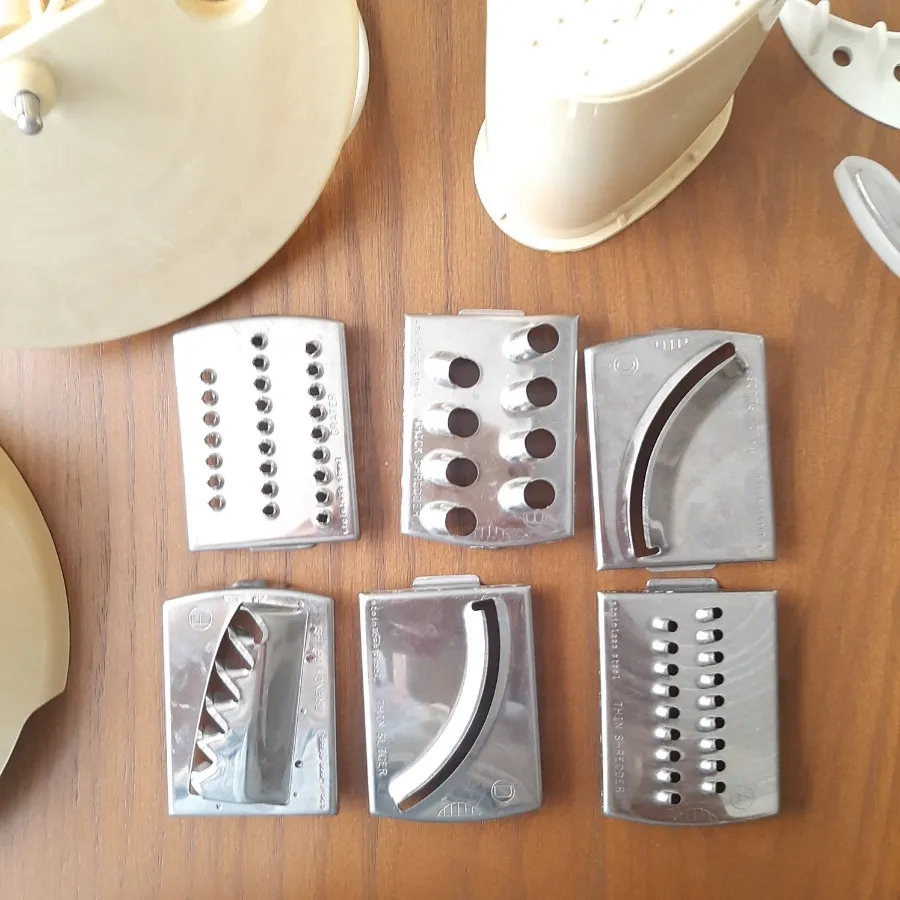 غذاساز دلونگی