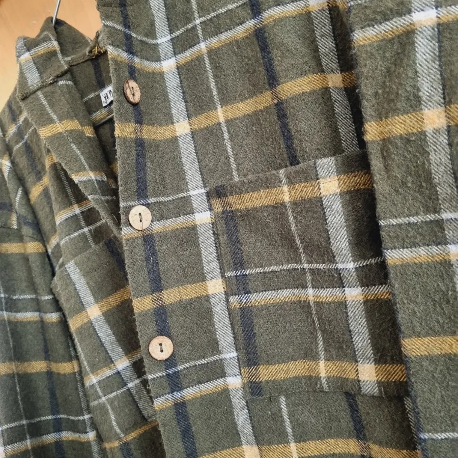 شکت کلاهدار چهارخونه سبز