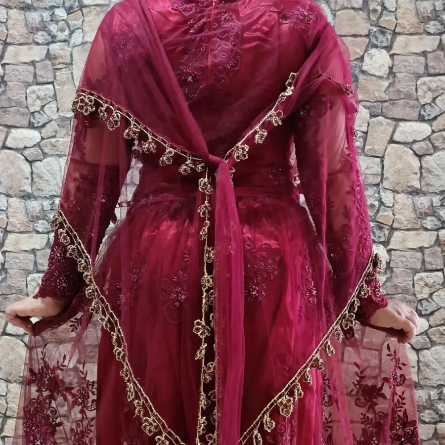 لباس کردی، پیراهن مجلسی