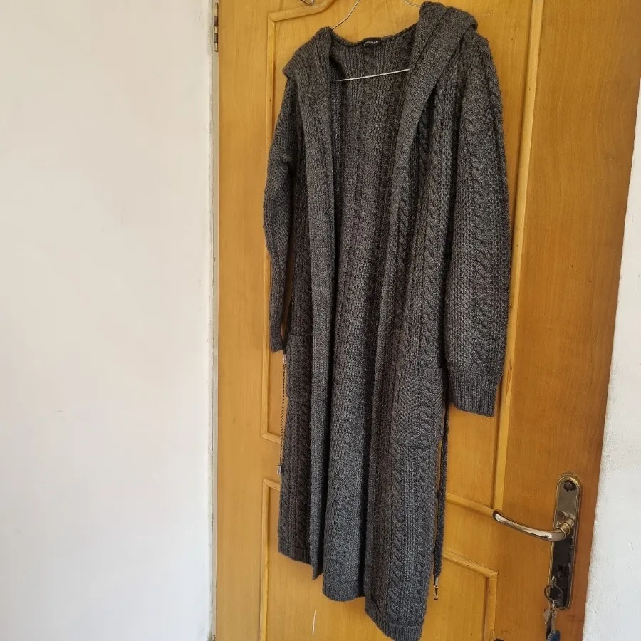 پالتو بافت کلاه دار بلند