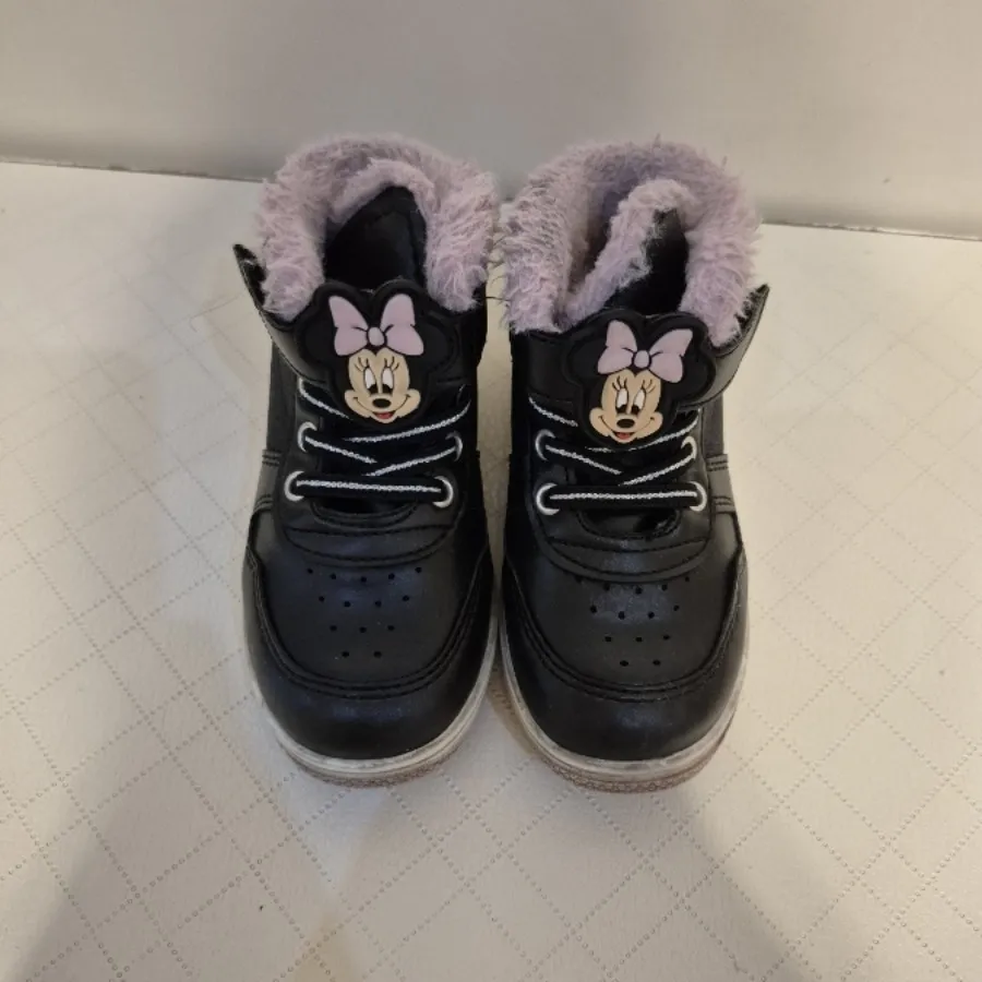 کفش بوت السی