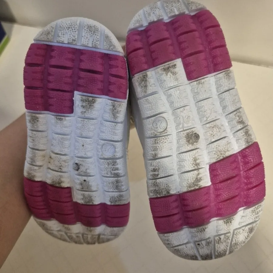 کفش کتونی ترک