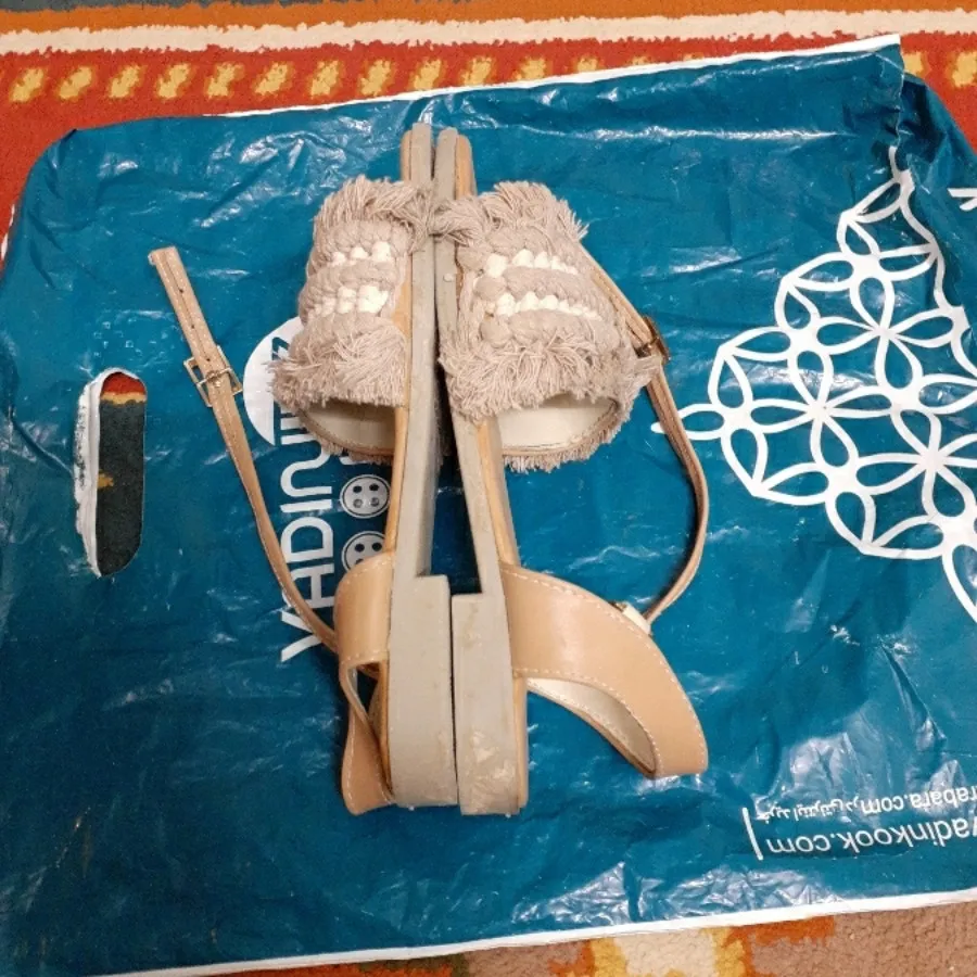 صندل دخترانه وزنانه