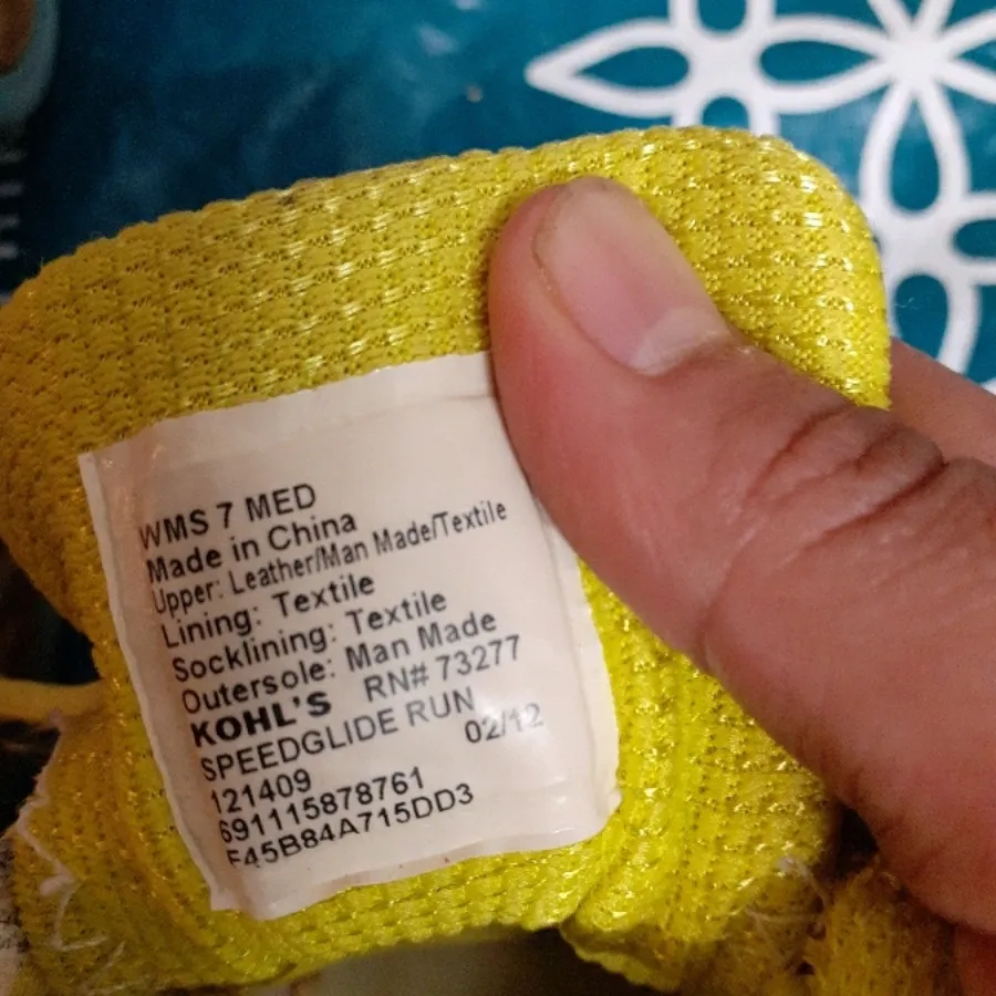 کفش زنانه ودخترانه