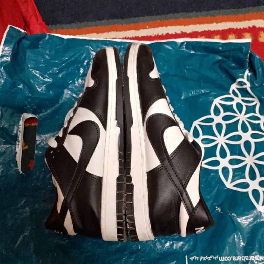 کفش زنانه ودخترانه