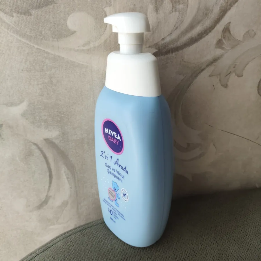 شامپو بدن کودک