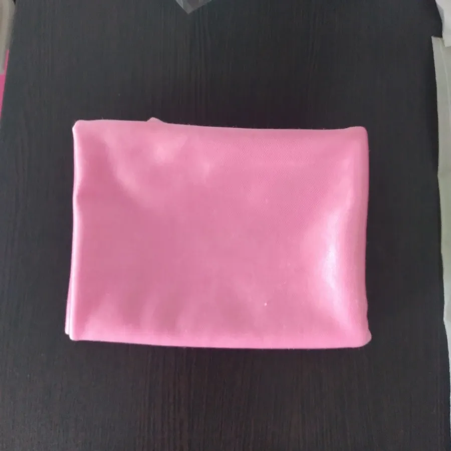 کاور ورزشی توری و فلامنت