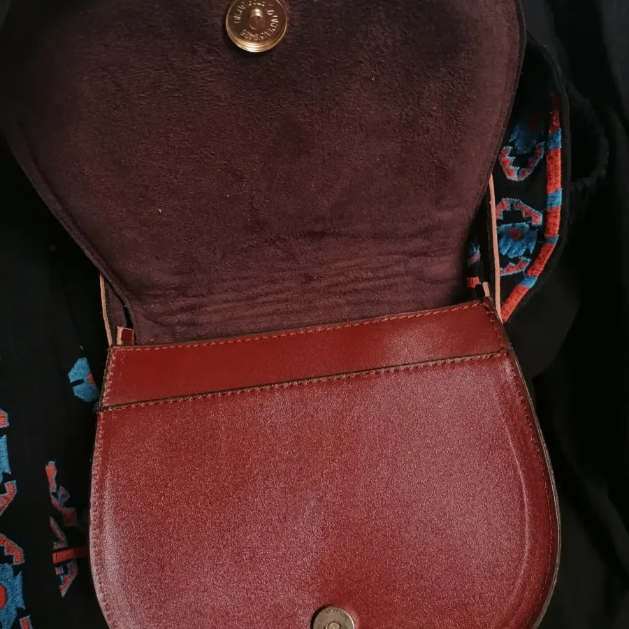 کیف دوشی مجلسی