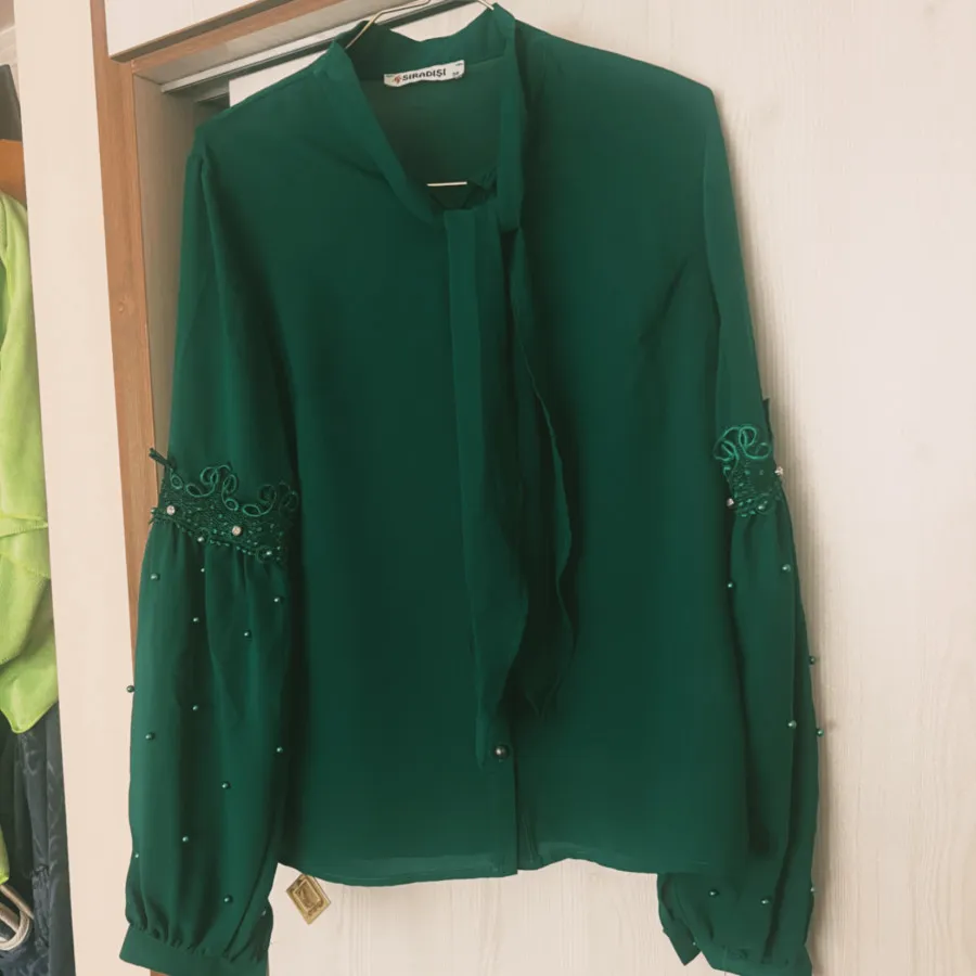 شومیز سبز سیدی