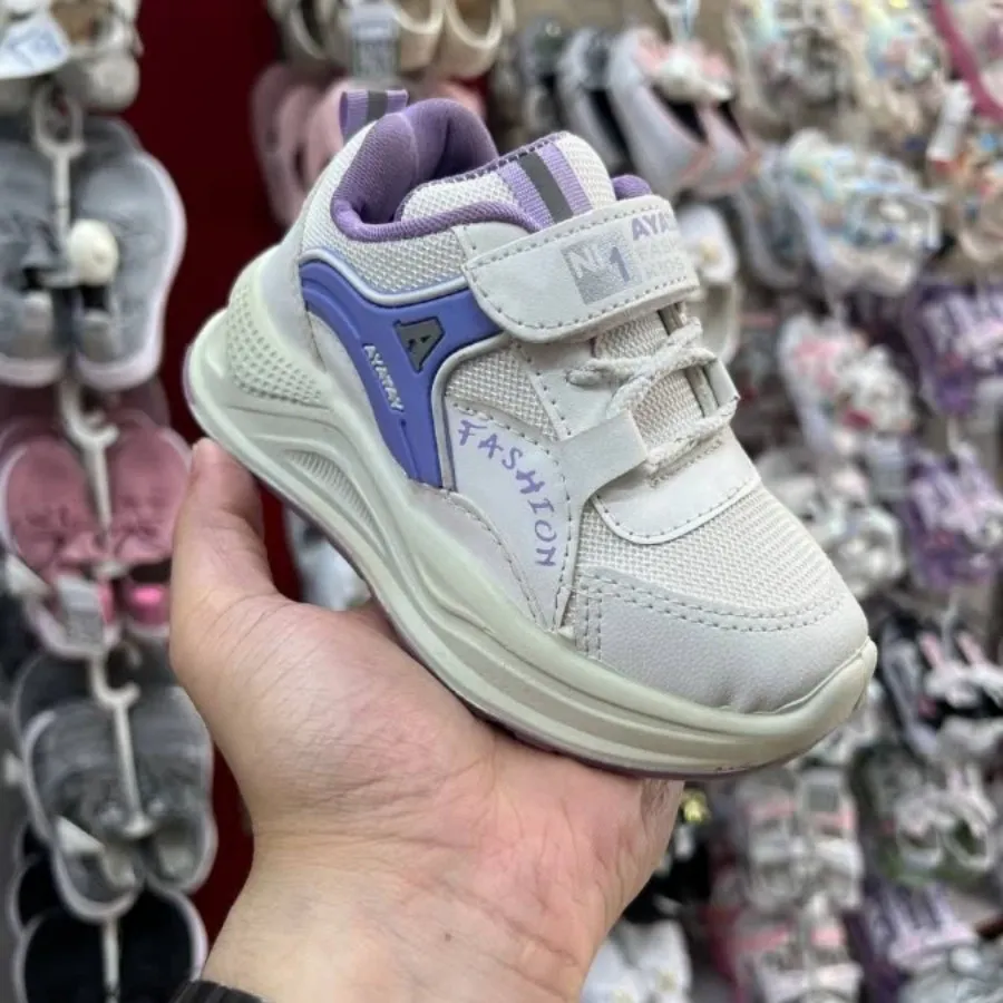 کتونی بچگانه