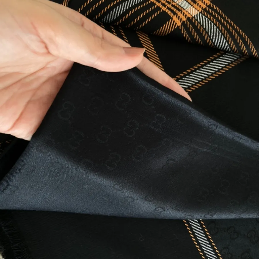 روسری مشکی قواره 140