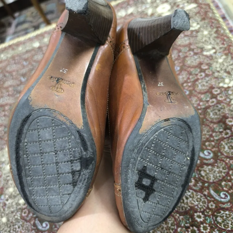 کفش چرم پاندورا