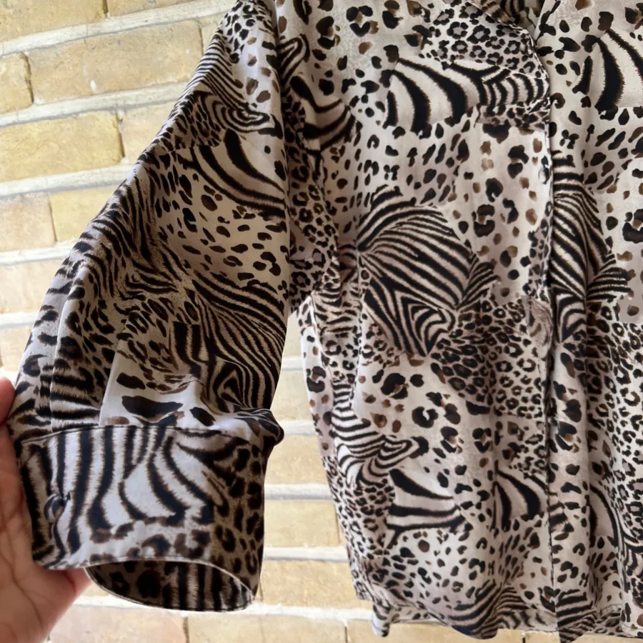 پیراهن پلنگی