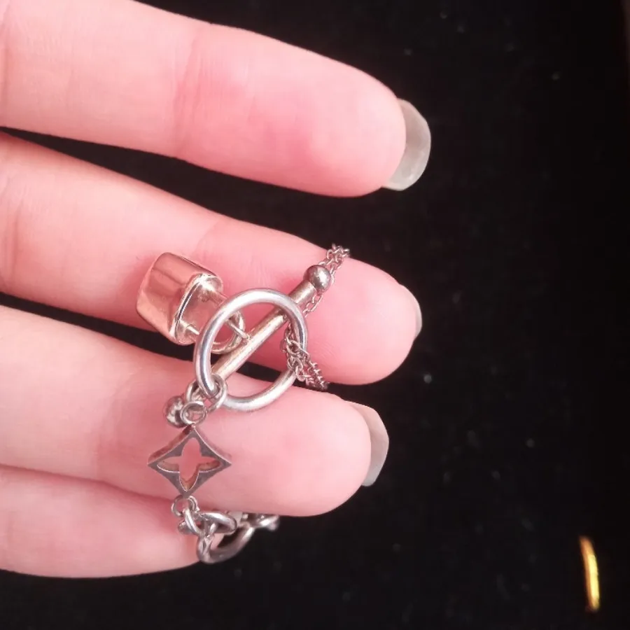 دستبند برند قفل و تیفانی