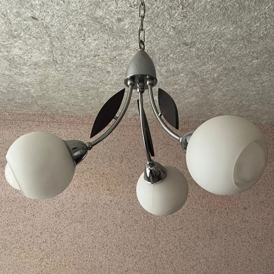 لوستری سه حبابی