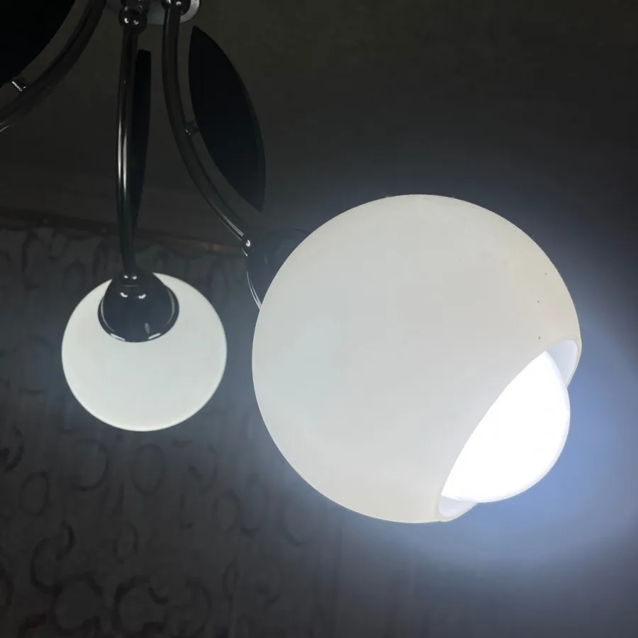 لوستری سه حبابی