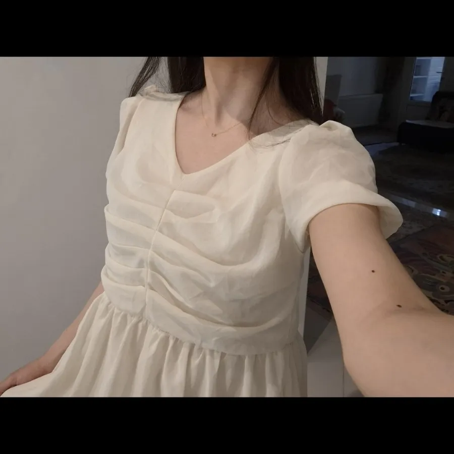 پیراهن عروسکی شیری حریر