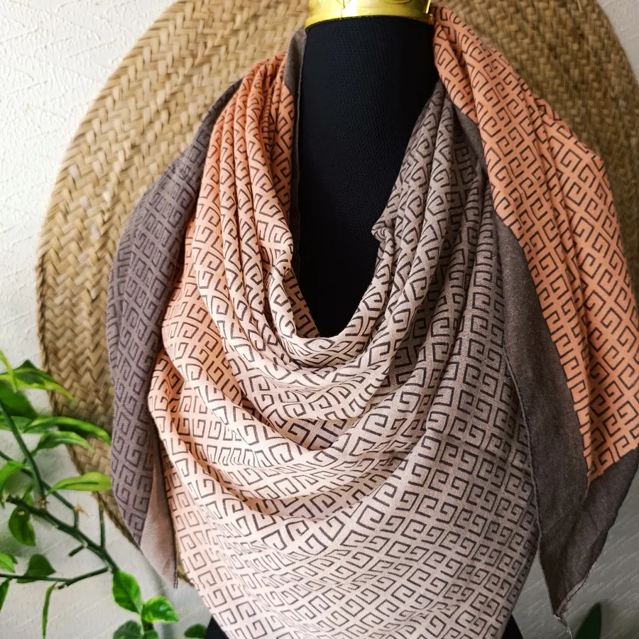 روسری قواره بزرگ