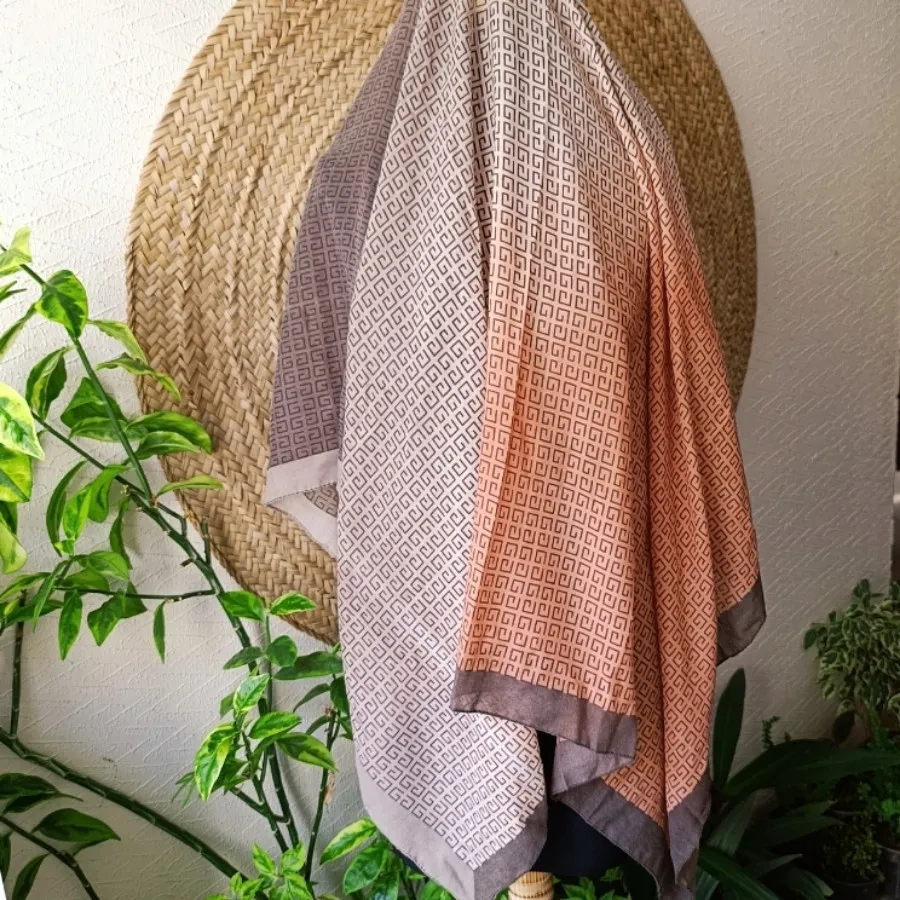 روسری قواره بزرگ