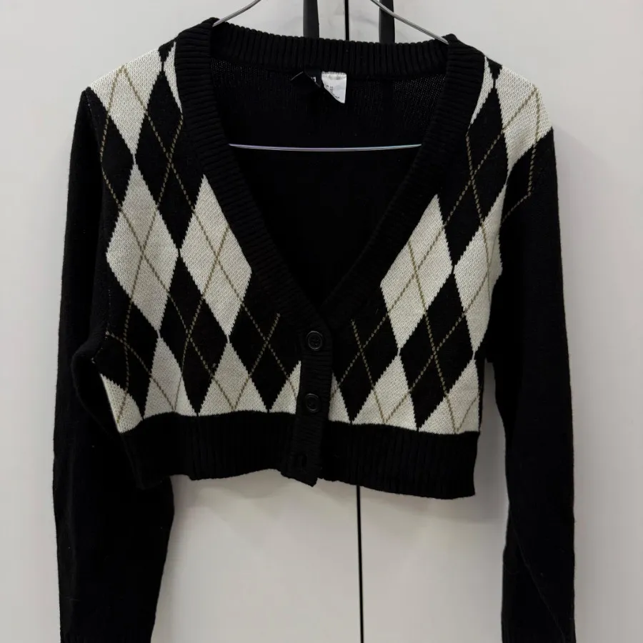 کاردیگان برند h&m