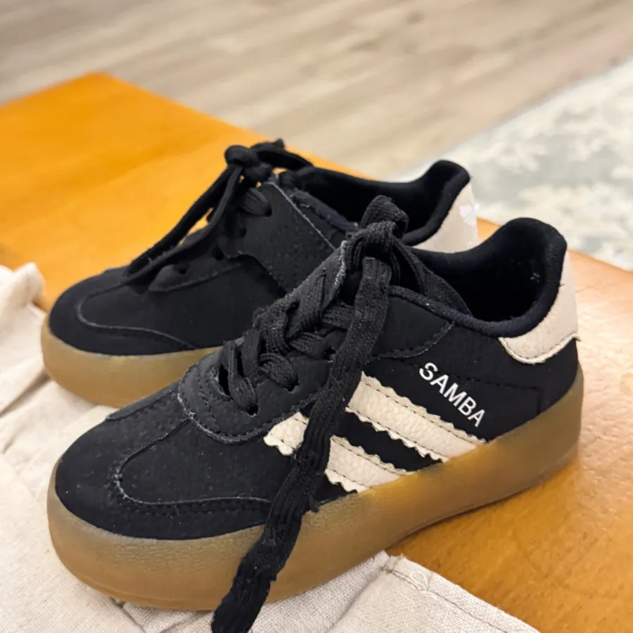 کفش سامبا