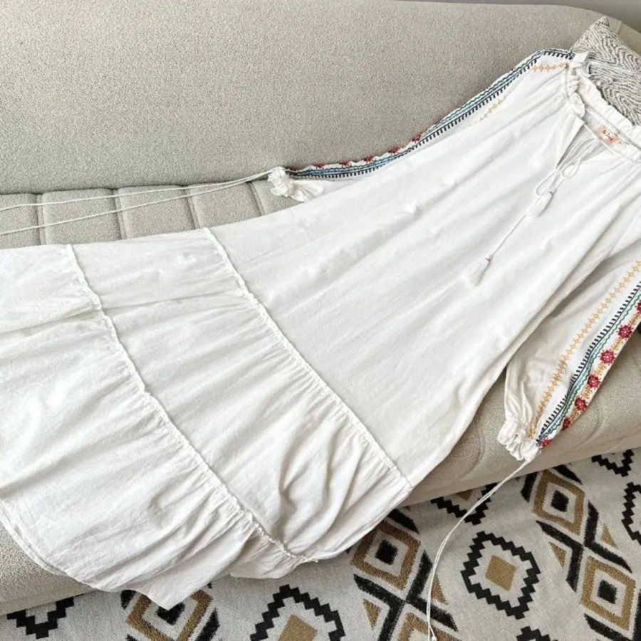 پبراهن گلدوزی جنس نخ کنف