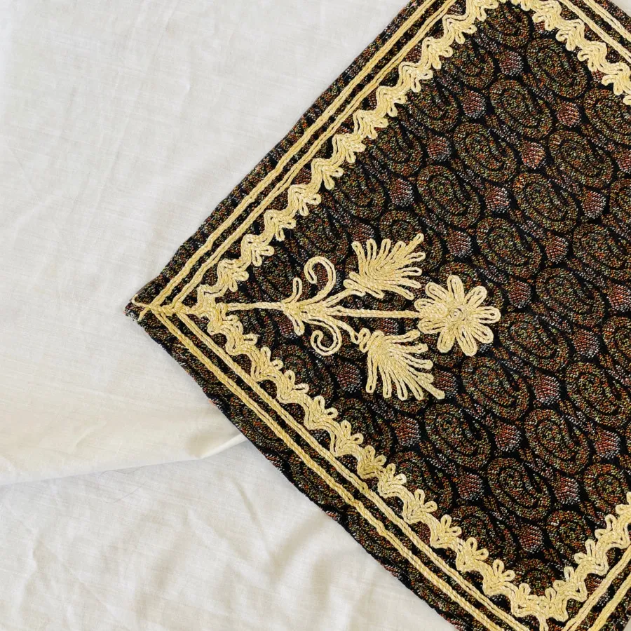 رومیزی ترمه