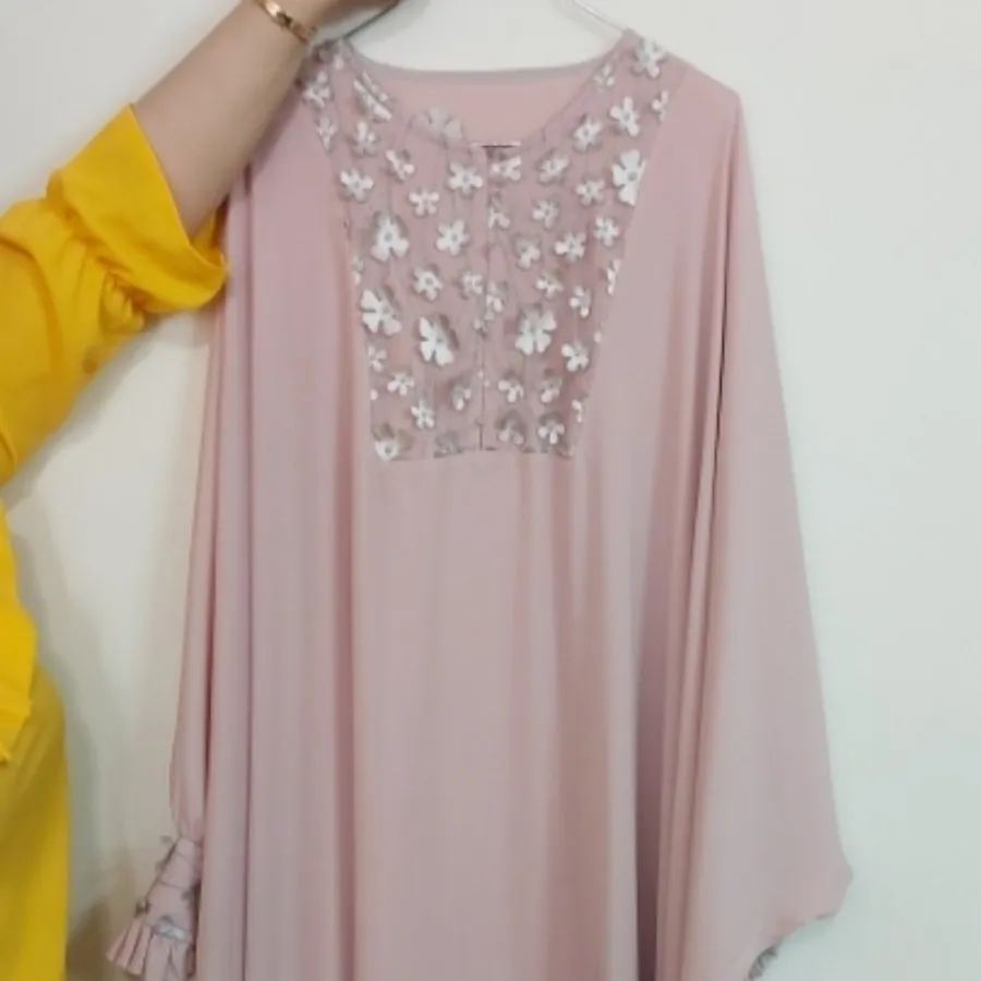 عبا حریر نخ صورتی