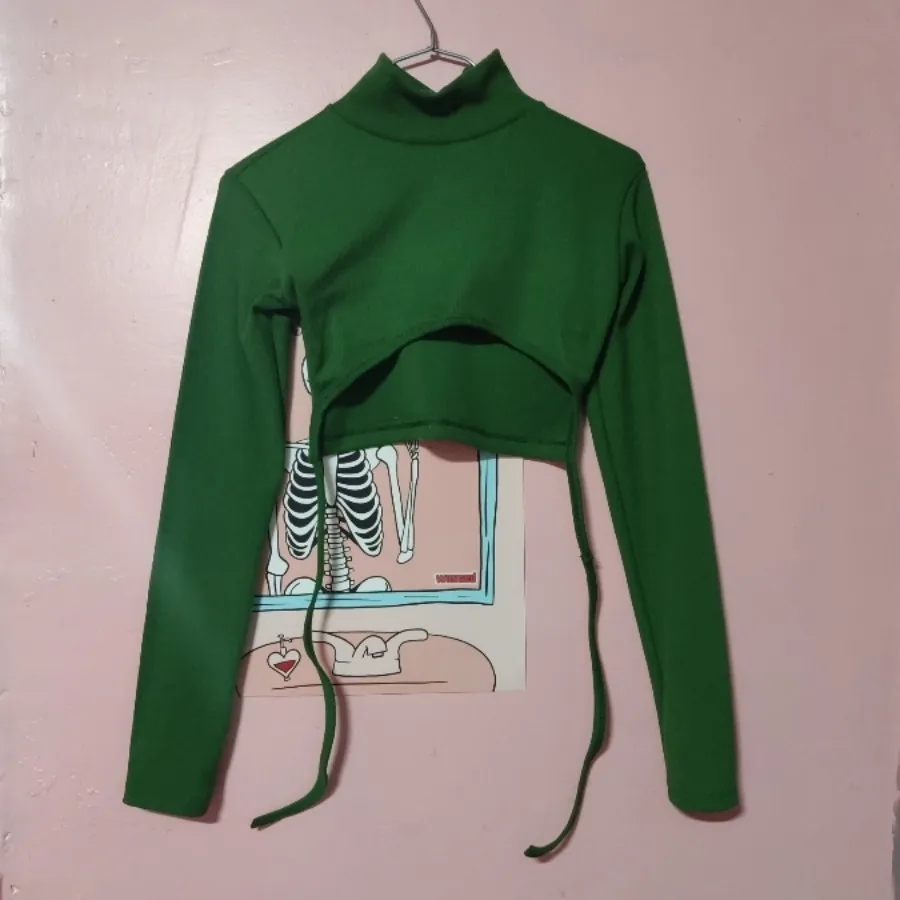 کراپ سبز و بنفش پشت بندی