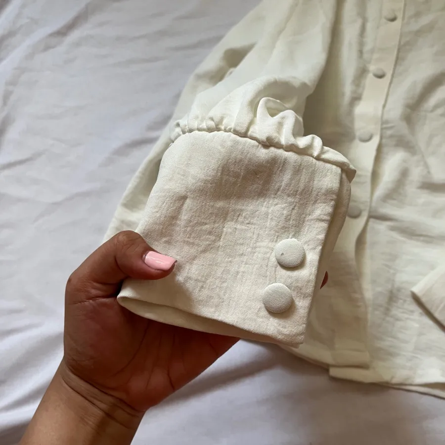 شومیز سفید ابروبادی