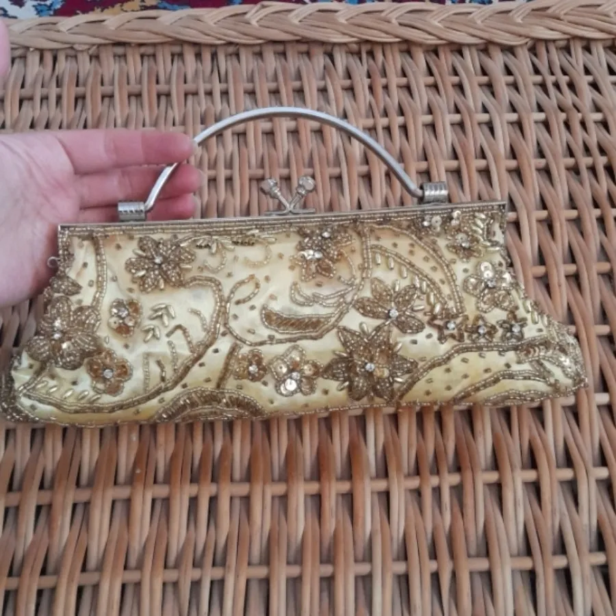 کیف دست دوز