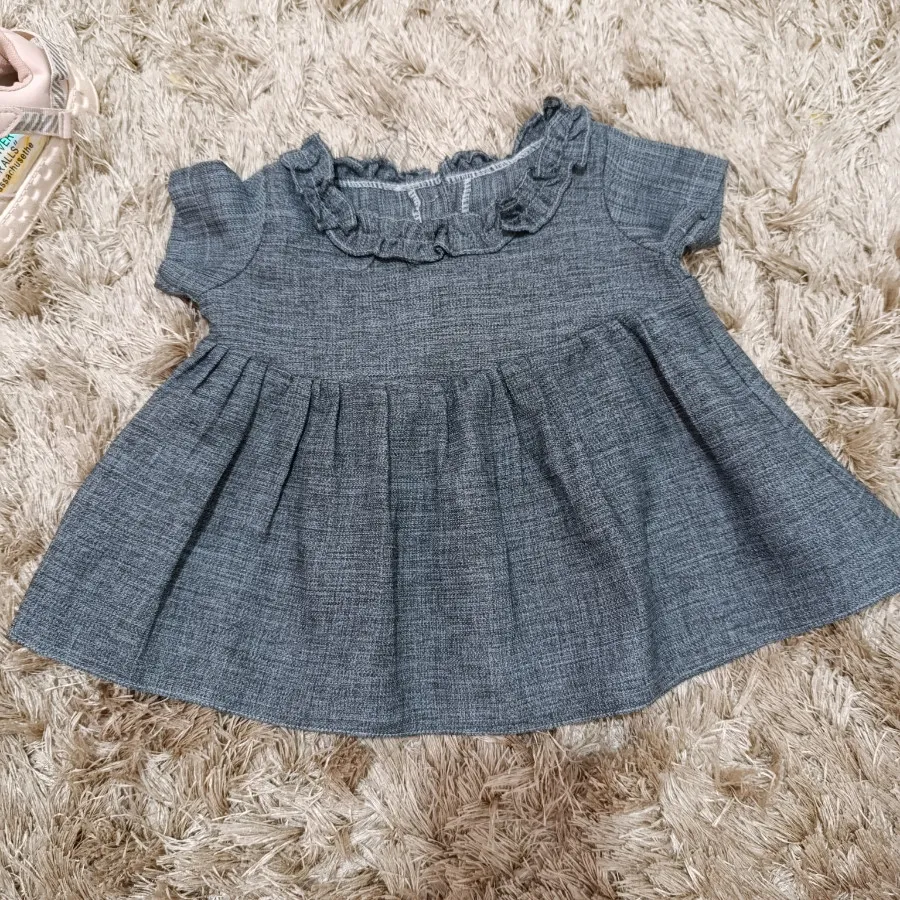 پیراهن دخترانه