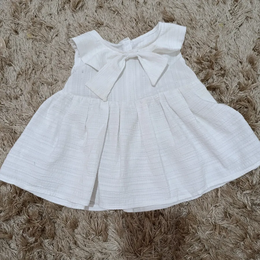 پیراهن دخترانه