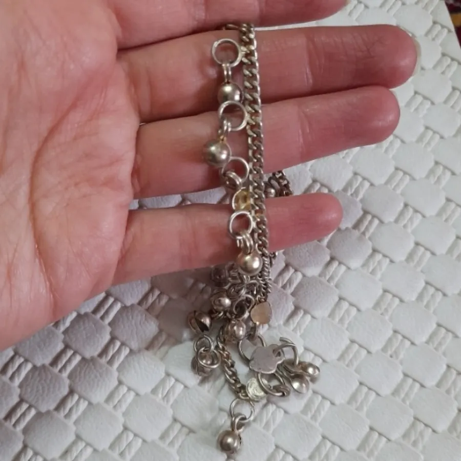 پابند یا خلخال