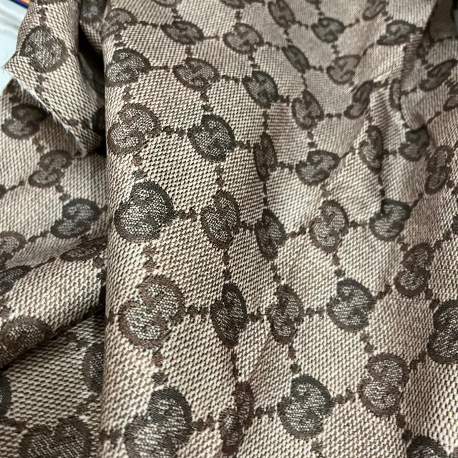 پارچه گوچی ژاکارد