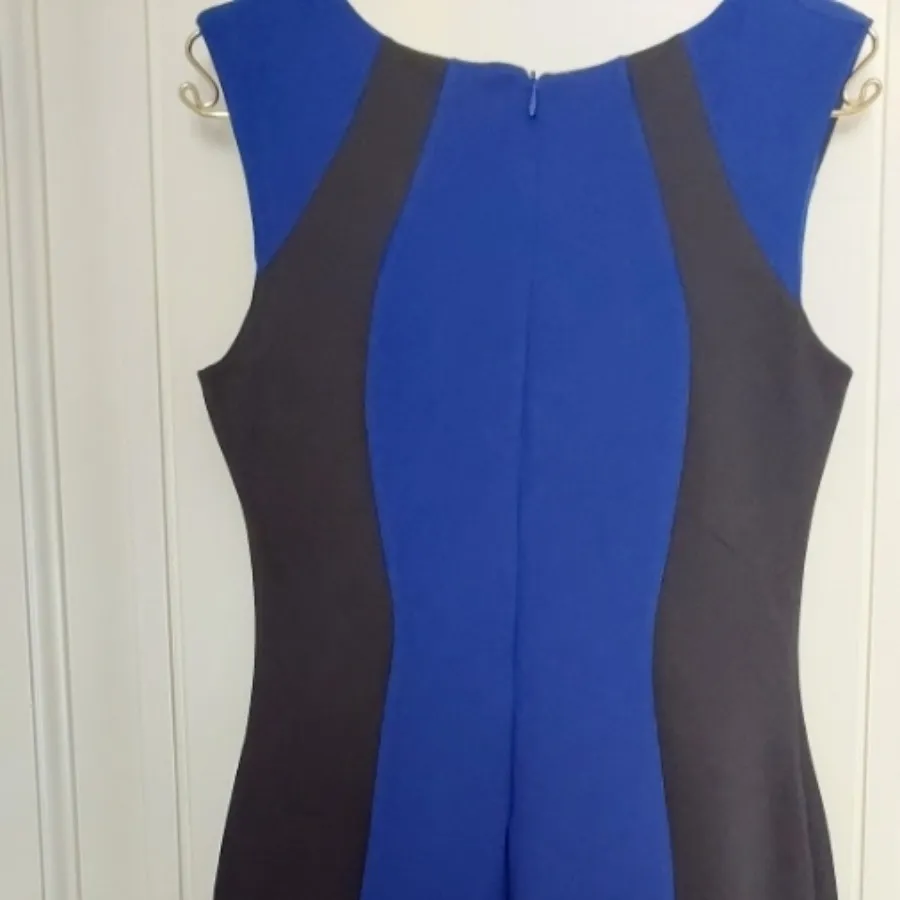 پیراهن کوتاه