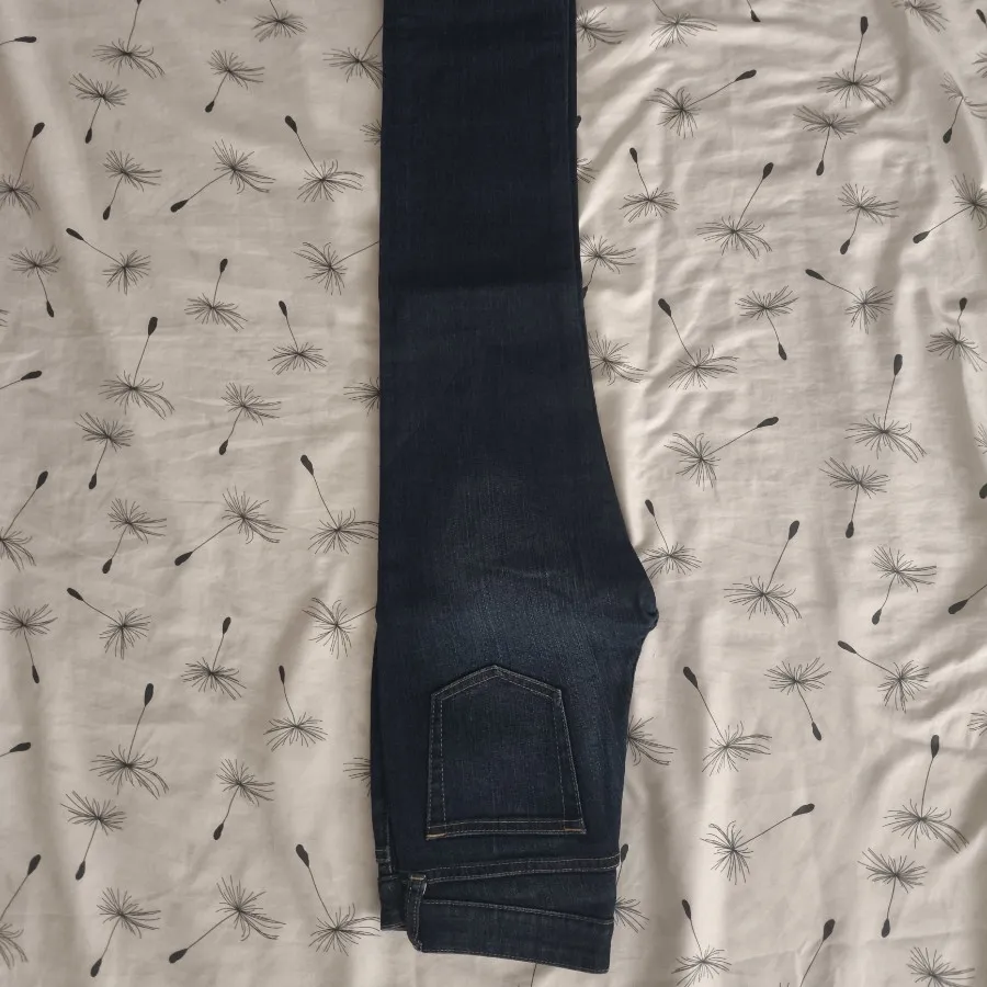 شلوار جین زنانه