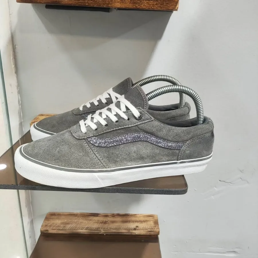 کفش کتونی اورجینال