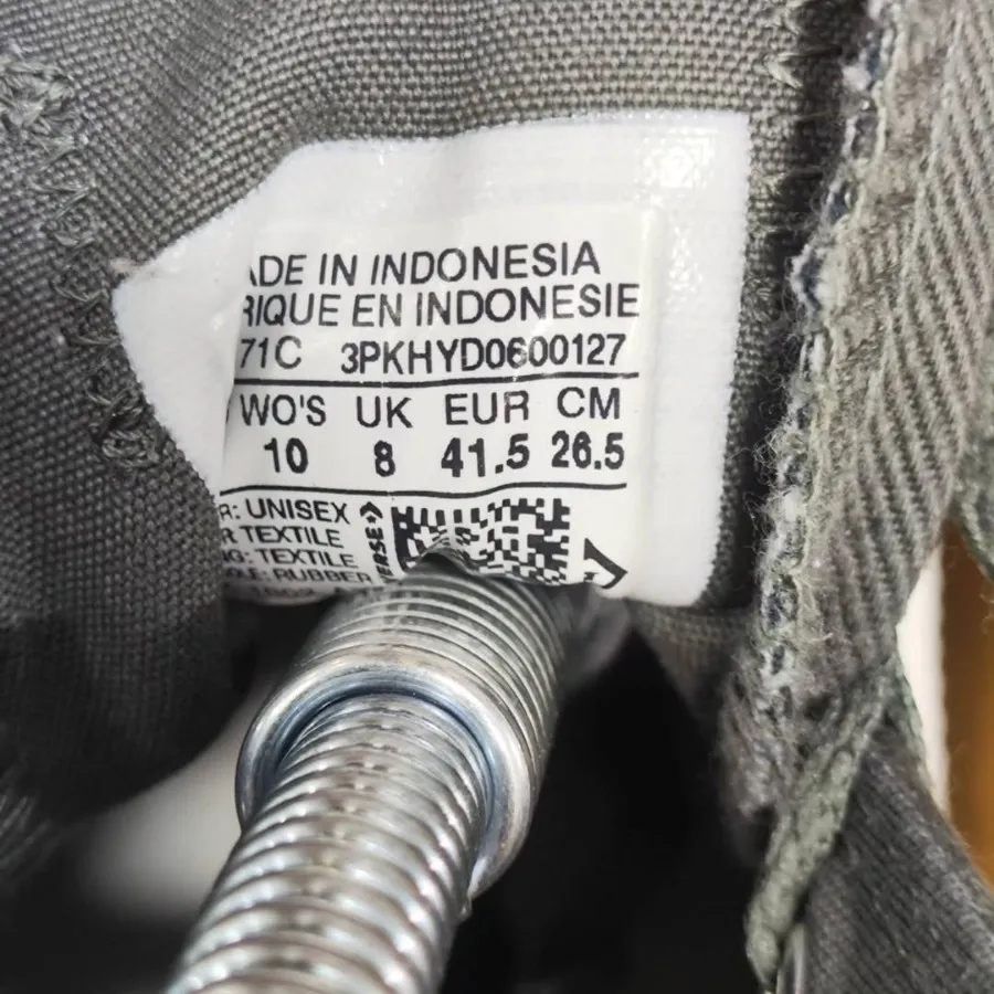 کفش کتونی اورجینال