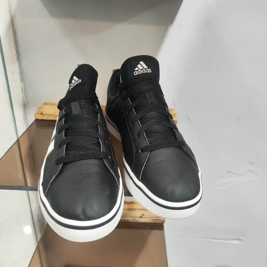 کفش کتونی اورجینال