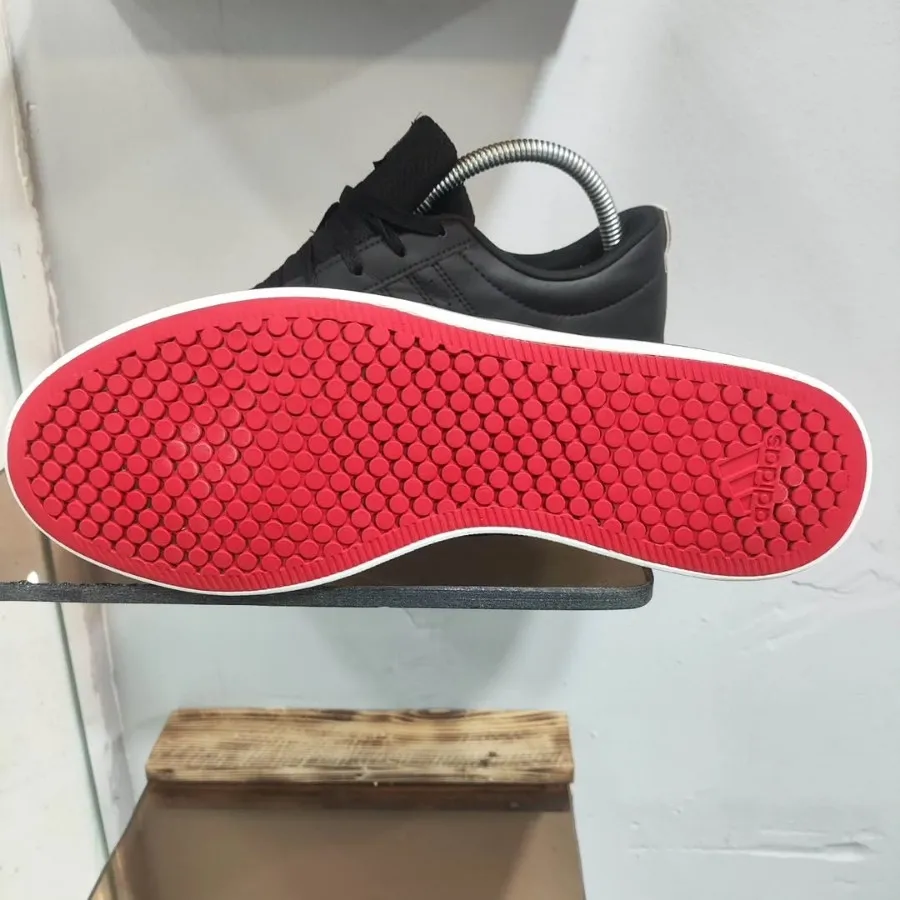 کفش کتونی اورجینال